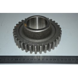 ШЕСТЕРНЯ КПП 236 ОТБОРА МОЩН. ПОД ШПОН. Z=33 236-1701057 ЯМЗ