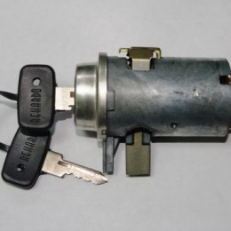 Замок зажигания 2101 МАЗ 3309 2101-3704 МАЗ