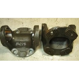 ФЛАНЕЦ ВАЛА КАРДАННОГО ВИЛКА 64221 (ПОД КРЕСТОВИНУ 53205) 64221-2201049 МАЗ