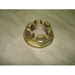 Гайка хвостовика М42 4370 4370-2402037 МАЗ