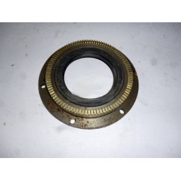 Крышка сальника ступицы передней 54326 54326-3103036-001 МАЗ