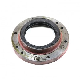 Крышка сальника ступицы задней 54326 с сальником 54326-3104034 МАЗ