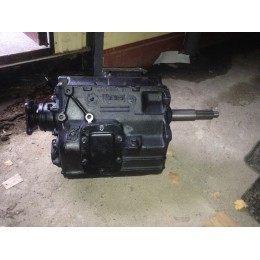 Коробка переключения передач(КПП) МАЗ 695Д-1700010 (простая, механический привод спидометра, Z=22) 