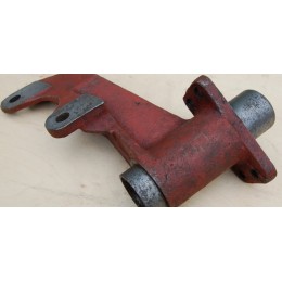 КРОНШТЕЙН КАМЕРЫ ТОРМОЗНОЙ ПЕРЕД. ПРАВЫЙ 4370 4370-3519068 МАЗ